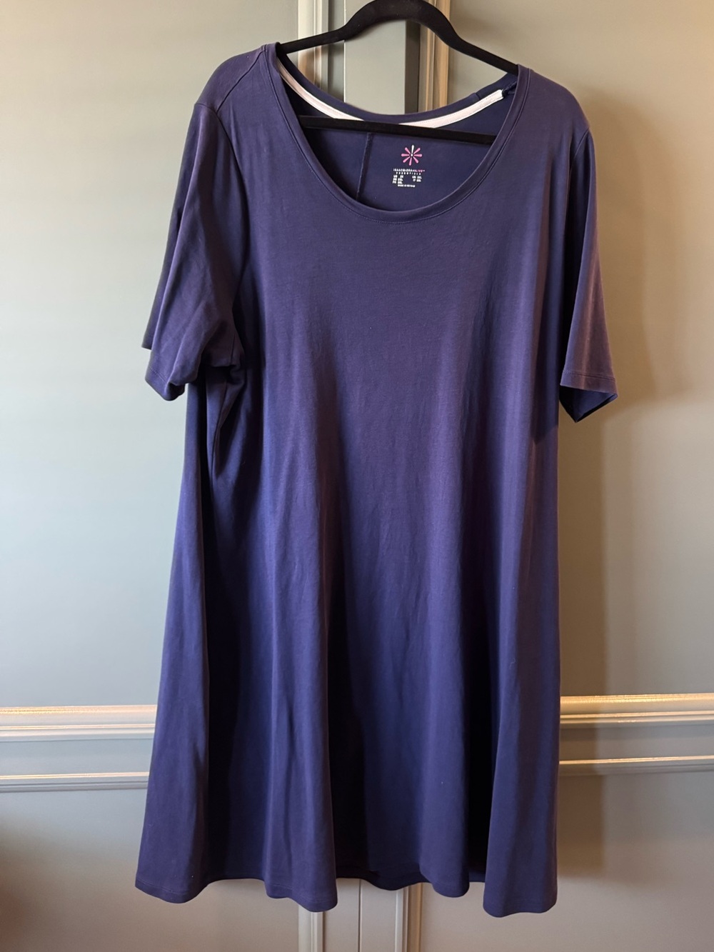Isaac Mizrahi Navy Blue Scoop Neck Midi Dress